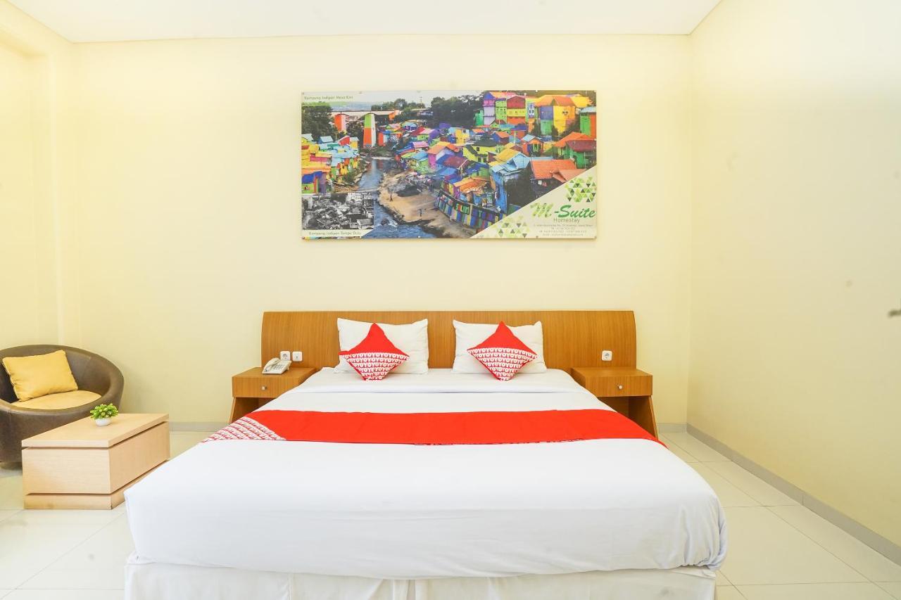 Oyo 272 M Suite Residence 玛琅 外观 照片